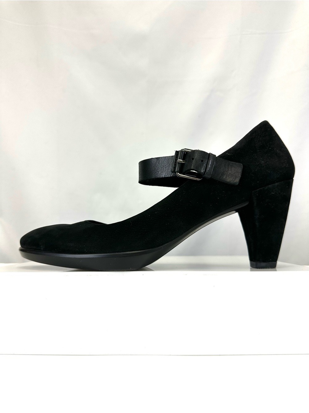 ECCO Black Nubuck Suede Mary Jane Block Heel Pumps EU 41 Danish Design